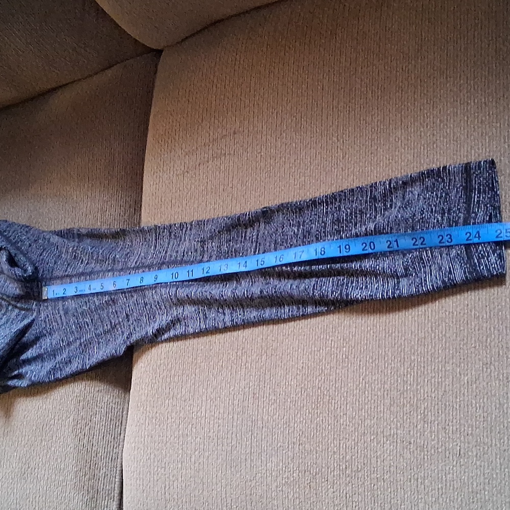 Lululemon Athletica Gray Leggings - Picture 5 of 5